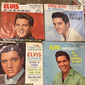 Elvis LP’s